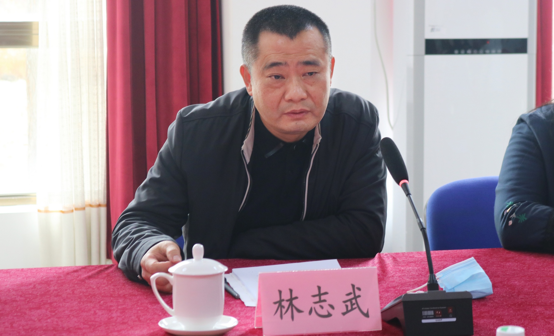 万利国际要闻丨珠海市人社局向导一行莅临我校指导事情_万利国际
