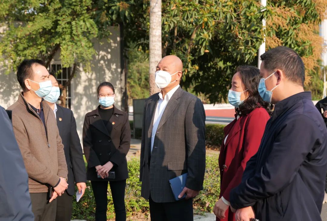 向导眷注丨高新区向导莅临我校检查指导事情_万利国际