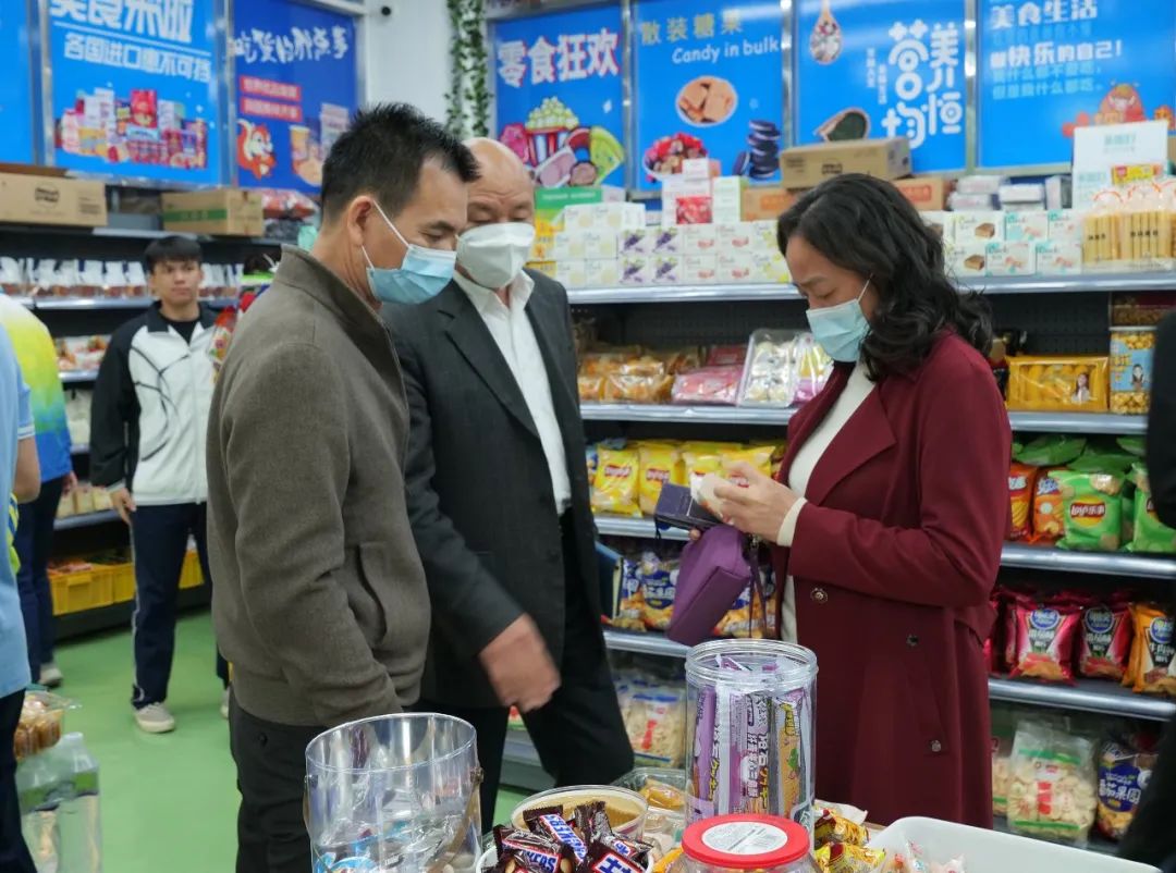向导眷注丨高新区向导莅临我校检查指导事情_万利国际