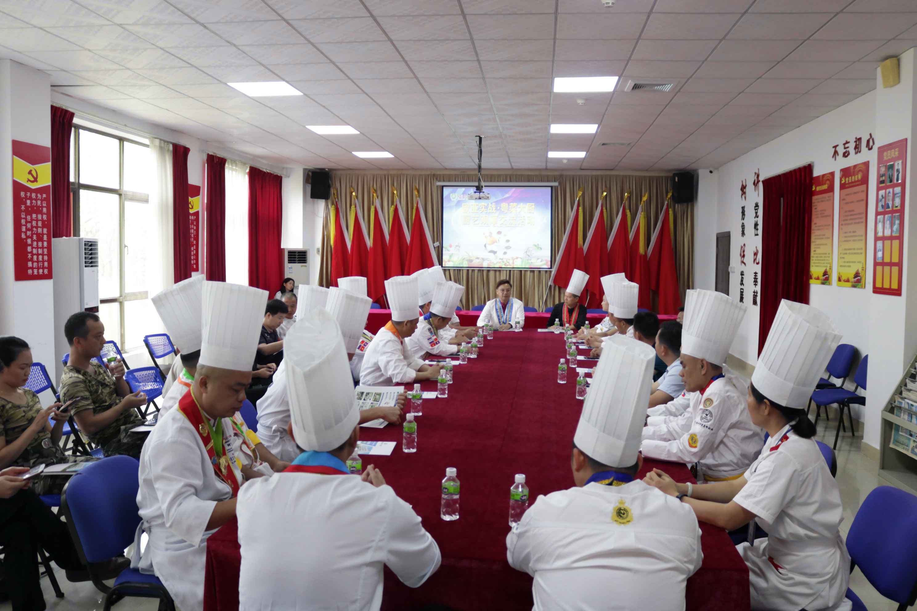 万利国际实战 粤菜大厨丨珠澳名厨餐饮精英莅临我？？？？？？钩展勰涣骰疃痏万利国际
